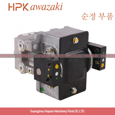 Excavatrice Foot Pedal Valve de Hitachi 1024384 1024224 1022441 pour ZAX240-3 ZAX330-3