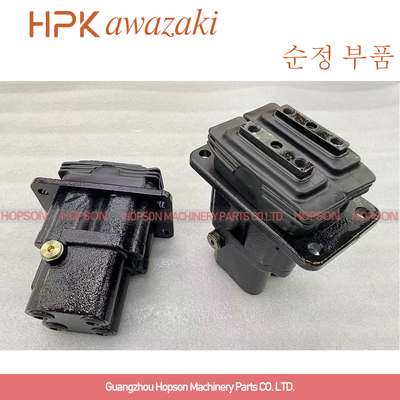 pièces de Valve Doosan Excavator de pilote de voyage de la valve DX380 DX300LC DX340 de pédale de pied de 420-00467A K9006864